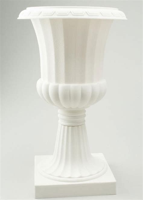 Plastic Urn Planter In White 23 Tall Jardinagem E Paisagismo