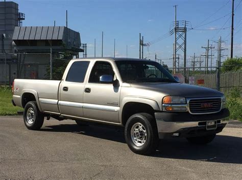 2002 Gmc Sierra 2500hd 4dr Crew Cab Slt 4wd Lb In East Dundee Il All