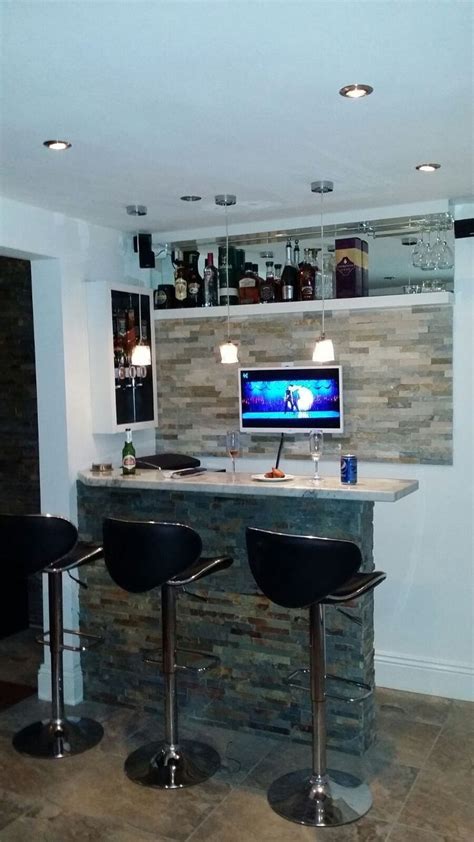 The bars have a classic look to them and should bring incredible vintage charm into any space. Minimalist Mini Bar Design Ideas At Home in 2020 | Bars ...