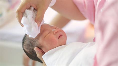 Newborn Care Everything You Need To Know About Baby Grooming Newborn