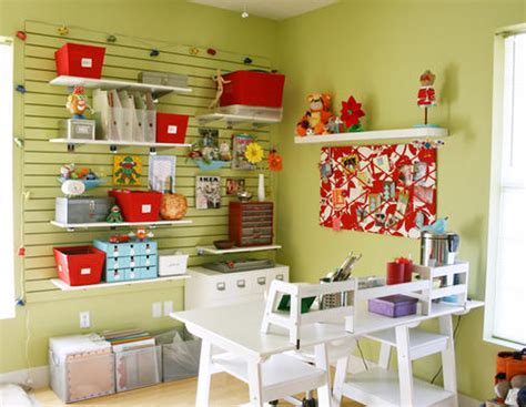 Not everyone needs the same craft room organizing solution, since we a Bring That Pinterest Board to Life: 7 Craft Room Essentials