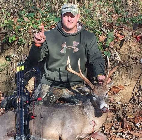 Ohio White Tailed Deer Deer Hunt Images Muskingum County Ohio