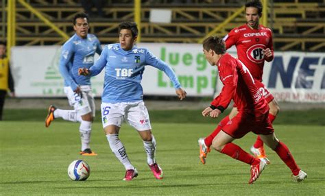 Estadio bicentenario municipal nelson oyarzún, chillán. Ñublense con bajas sensibles para el duelo contra O'Higgins