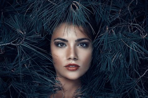 Masaüstü Yüz Kadınlar Model Portre Fotoğraf Mavi Moda Kafa Güzellik Göz Karanlık