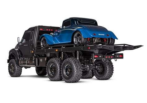 88086 4 Trx 6 Flatbed Hauler 3qtr Rear With Hot Rod Rc Driver