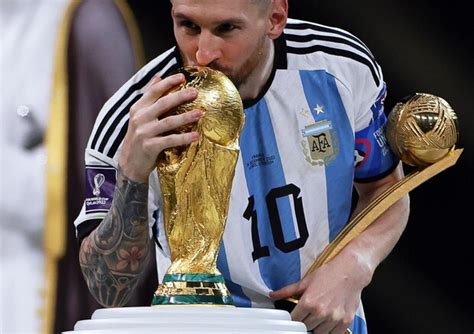 L Argentina è campione per la terza volta Leo Messi sul tetto del mondo come Maradona I calci