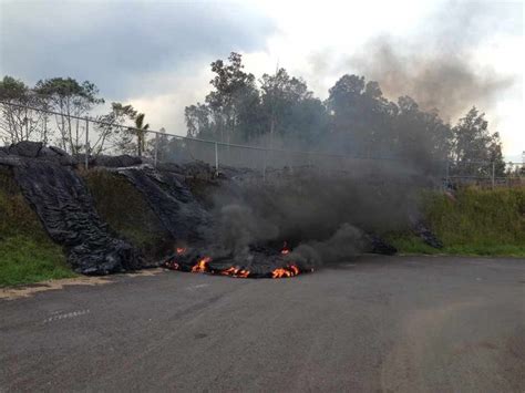 Puna Lava Flow Breakout Has Breached Pahoa Transfer Station Fenc