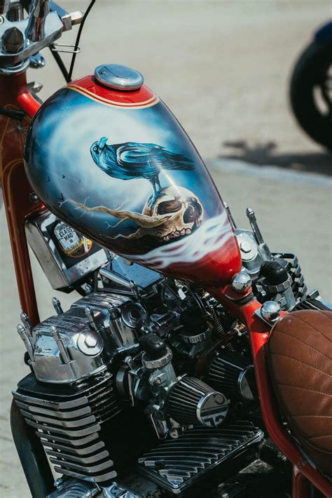 Custom Bobber Motorcycle Paint Jobs