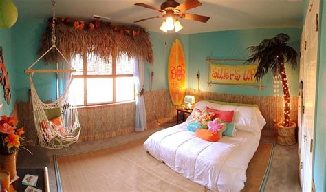 20 Kids Bedrooms That Usher In A Fun Tropical Twist Bedroom Themes