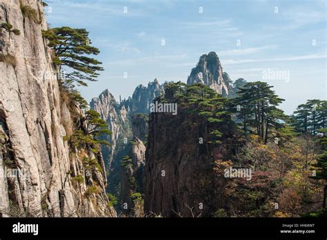 Huangshan Mountain Range Anhui Province China Scenic Landscape