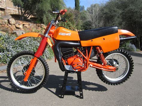 Honda joined forces with financial guru takeo fujisawa, who simply known as the elsinore, it was also the first production motocross bike put out by honda. Can Am Vintage Dirt Bike VMX M6