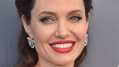 the real reason angelina jolie refuses to watch her films