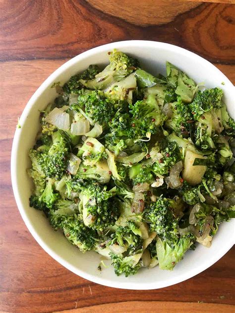 Hailing from an authentic tamil brahmin family, my supreme love for traditional brahmin recipes is thoroughly justified. Tamil Nadu Style Broccoli Poriyal Recipe by Archana's Kitchen