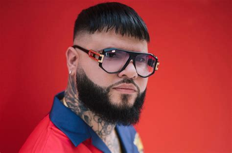 Farruko Debuts On Social 50 Chart Shawn Mendes Leaps With If I Cant