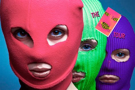 Pussy Riot Vuelve A España Con Una Perfomance De Teatro Y Punk