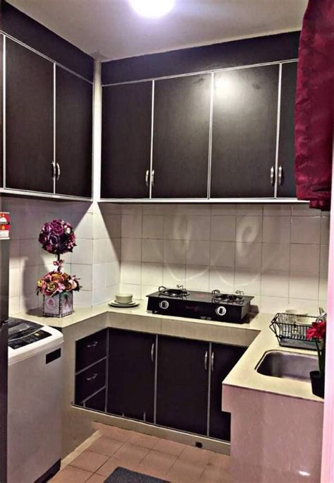 Deco rumah flat 2 bilik 37 foto rekaan bilik air kecil 17 bathroom ideas di 2019 deco rumah flat dua bilik brad erva doce info 9 tip tentang hiasan dalaman rumah teres yang telah dikongsi lebih seronoknya bila dapur rumah berwajah baru blog abah careno gambar hias rumah sewa flat 805 sqf dengan perabot hotel terpakai. Flat kos rendah tapi gaya mewah