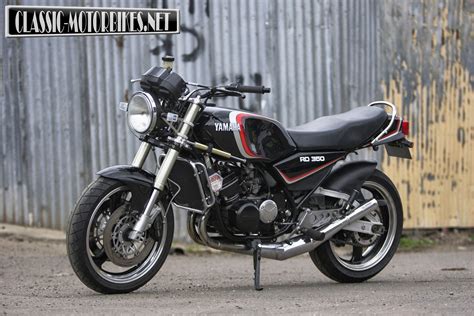 For its time, the bike was quick, very quick. Racing Cafè: Yamaha RD 350 LC Special