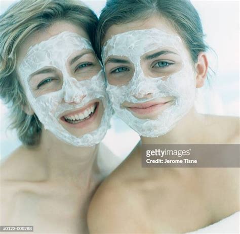mother daughter facial photos and premium high res pictures getty images
