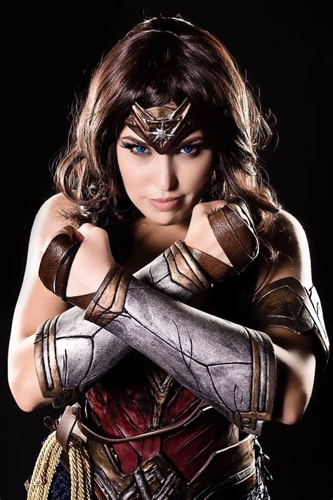 Dominique Skye As Wonder Woman Wonder Woman Cosplay Lady