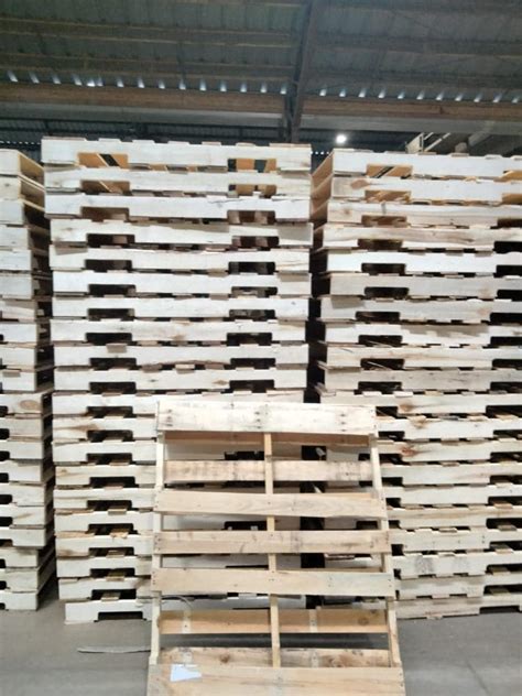 New 48x40 Stringer Pallets 4 Way Temecula Ca 92028 Wiley Pallet