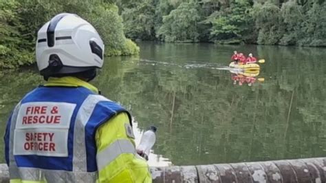 Body Found In Search For Missing Man At Ardingly Reservoir Itv News Meridian