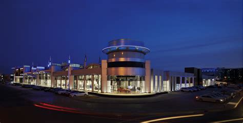 While luxury brands like audi, porsche, bmw and. BMW Opens Abu Dhabi Showroom - Largest in the World ...