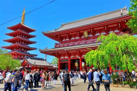 Sensoji Temple In Asakusa Tokyo Japan Web Magazine