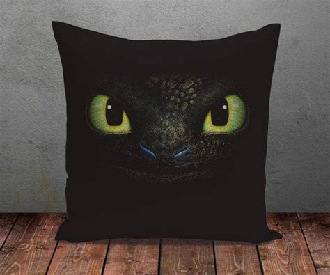 Stuffed animals that unfold into fuzzy pillows for sleep. Image result for toothless dragon pillow pet | How train your dragon, How to train your dragon ...