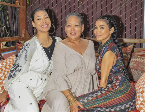 Jhené Aikos Siblings Brought Both Joy Sorrow To Her Life News And Gossip