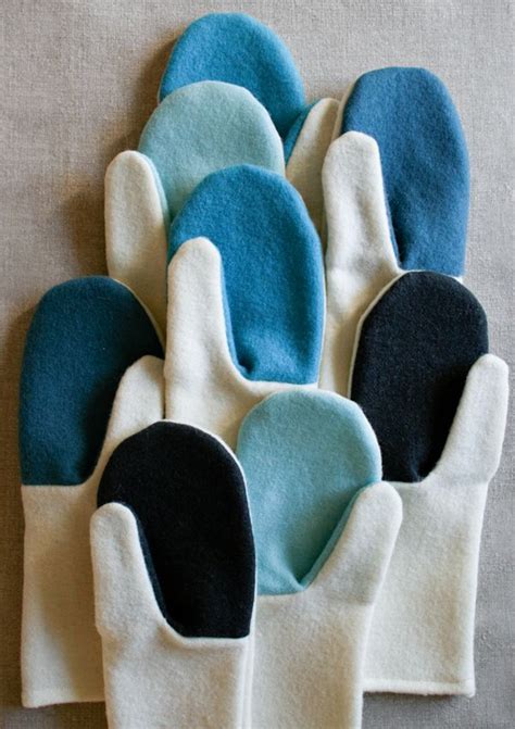How To Simple Felted Wool Mittens Make Wool Mittens Wool Felt