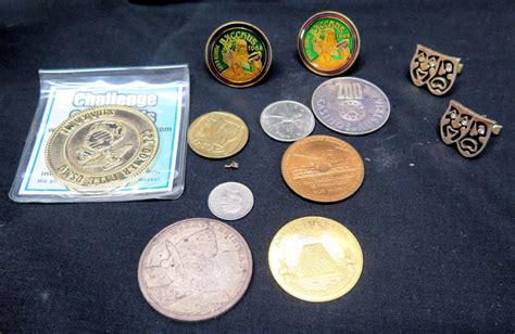 Misc Memorabilia Coins Pins Oahu Auctions