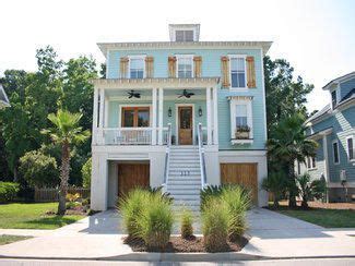 Select from premium pilings images of the highest quality. Small beach house plans on pilings | Coastal house plans ...
