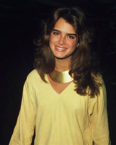 Pin By Èva Gyalog On Brooke In 2022 Brooke Shields Hollywood Glamour Retro Beauty