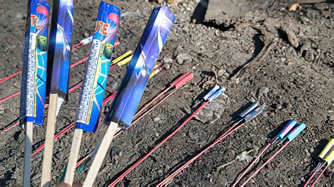 Which Firework Bottle Rockets Are The Best Youtube