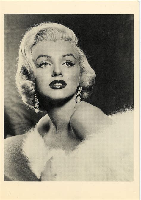 Lot Vintage Postcard Marilyn Monroe