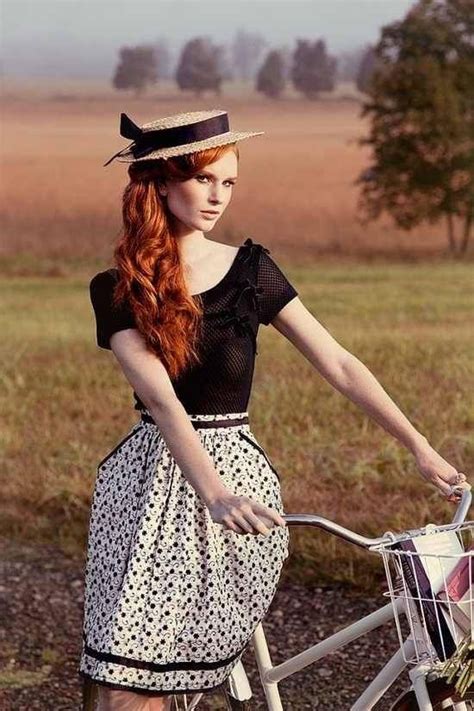 redhead gorgeous beauty red hair fashion style cute skirts