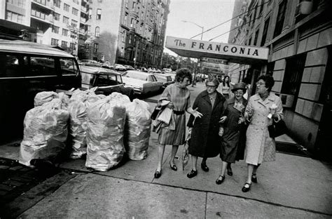 Garry Winogrand All Things Are Photographable Exibart Street