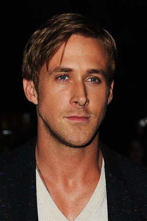 I Think I Need A Minute Ryan Gosling Hottest Male Celebrities