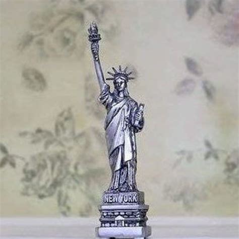Statue Of Liberty Figurine Silver