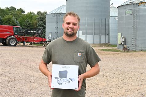 Le Mars Farmer Wins Iowa Soybean Association Drone Giveaway