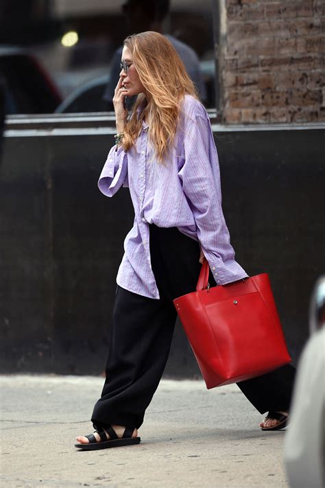 Mary Kate Olsen Summer Style