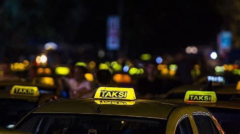 Stanbullu Yeni Haftaya Zamla Ba Lad Taksiler Ve Minib Sler Yeni