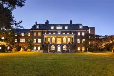 Where to have a wedding at ivey spencer? SANER 2020 - London, Ontario, Canada