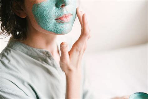 10 Awesome Ingredients For Sensitive Skin Honesty For Your Skin