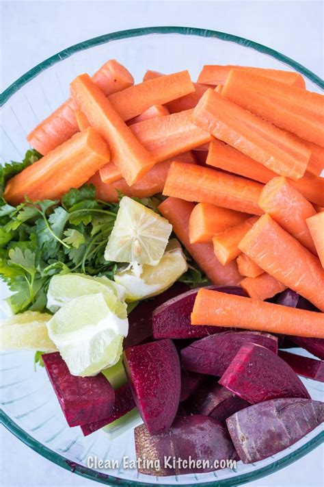 It's high in fiber, vitamin c & calcium, which are vital for baby's development and. Detoxifying Beet Juice Recipe - Clean Eating Kitchen