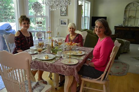 A successful luncheon can be a great option for entertaining. Bernideen's Tea Time, Cottage and Garden: LADIES FOR ...