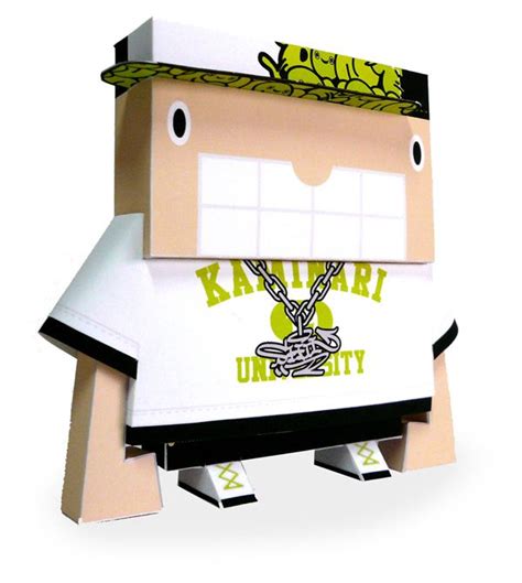 Personnage De Boxy Par Shin Tanaka Papertoy Arttoy Paper Toy