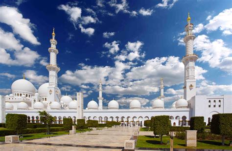 Sheikh Zayed Mosque Yallabook