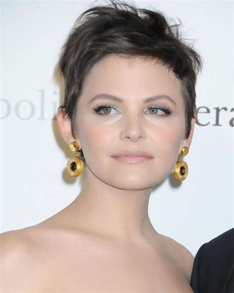 The wavy pixie or short bob hairstyles are recreated with the most suitable models for the face shape. Pixie Haircuts for Fine Hair 2018-2019 : Curly, wavy ...