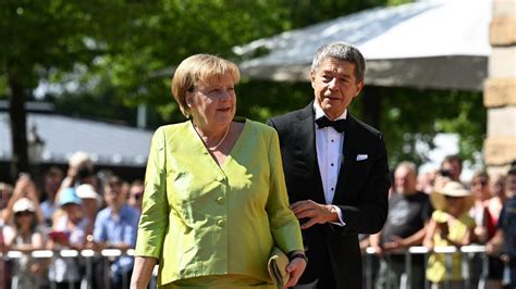 Über Angela Merkel Und Joachim Sauer Nachrichten Morgen